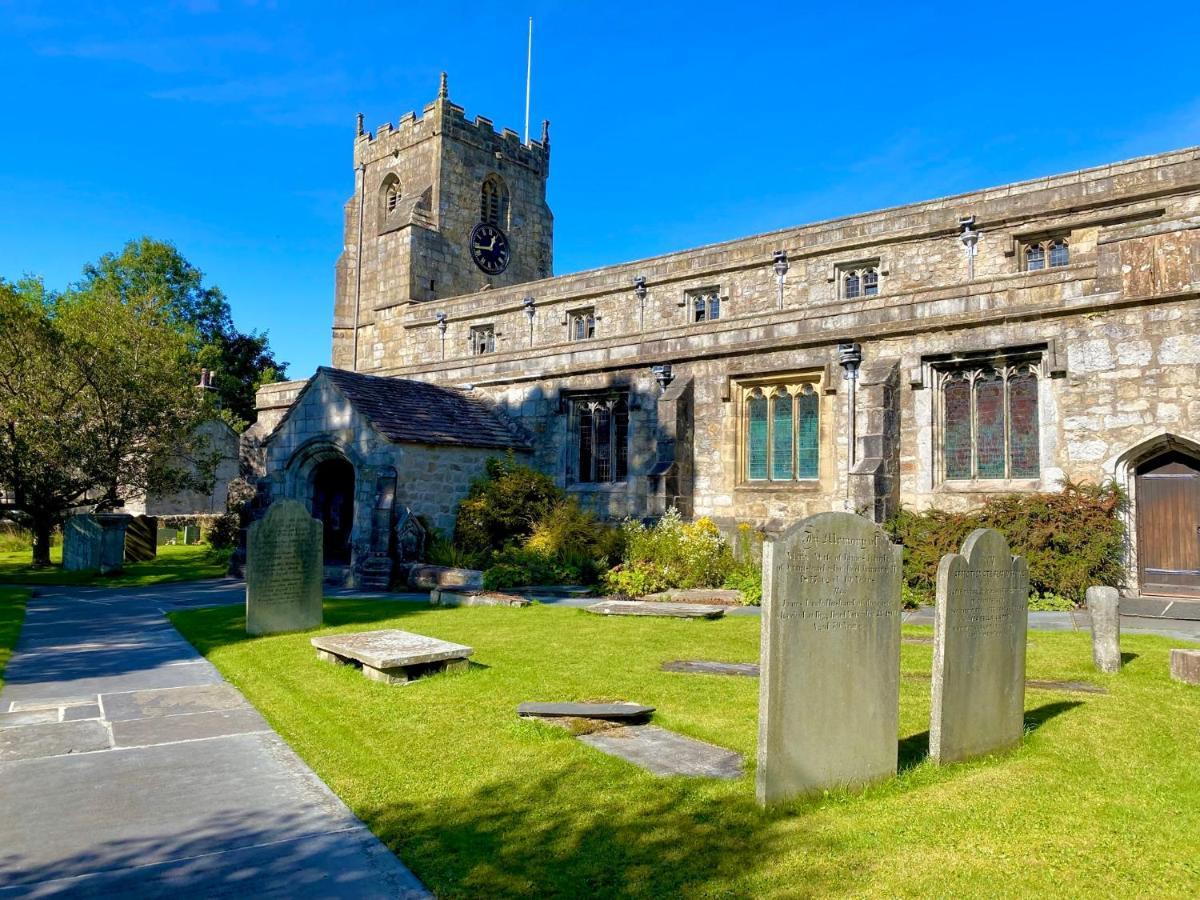 The Old Post Office - Giggleswick Villa Bagian luar foto